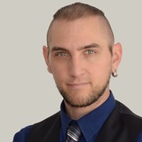 Adrian.Schütz